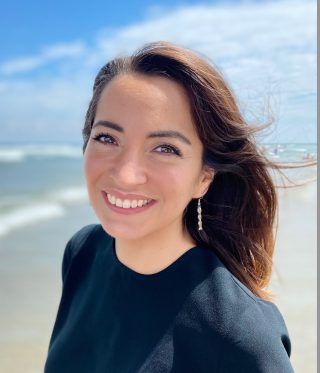 Valerie Y. De Anda Torres headshot photo