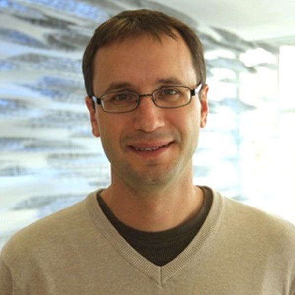 Chris Roman headshot photo