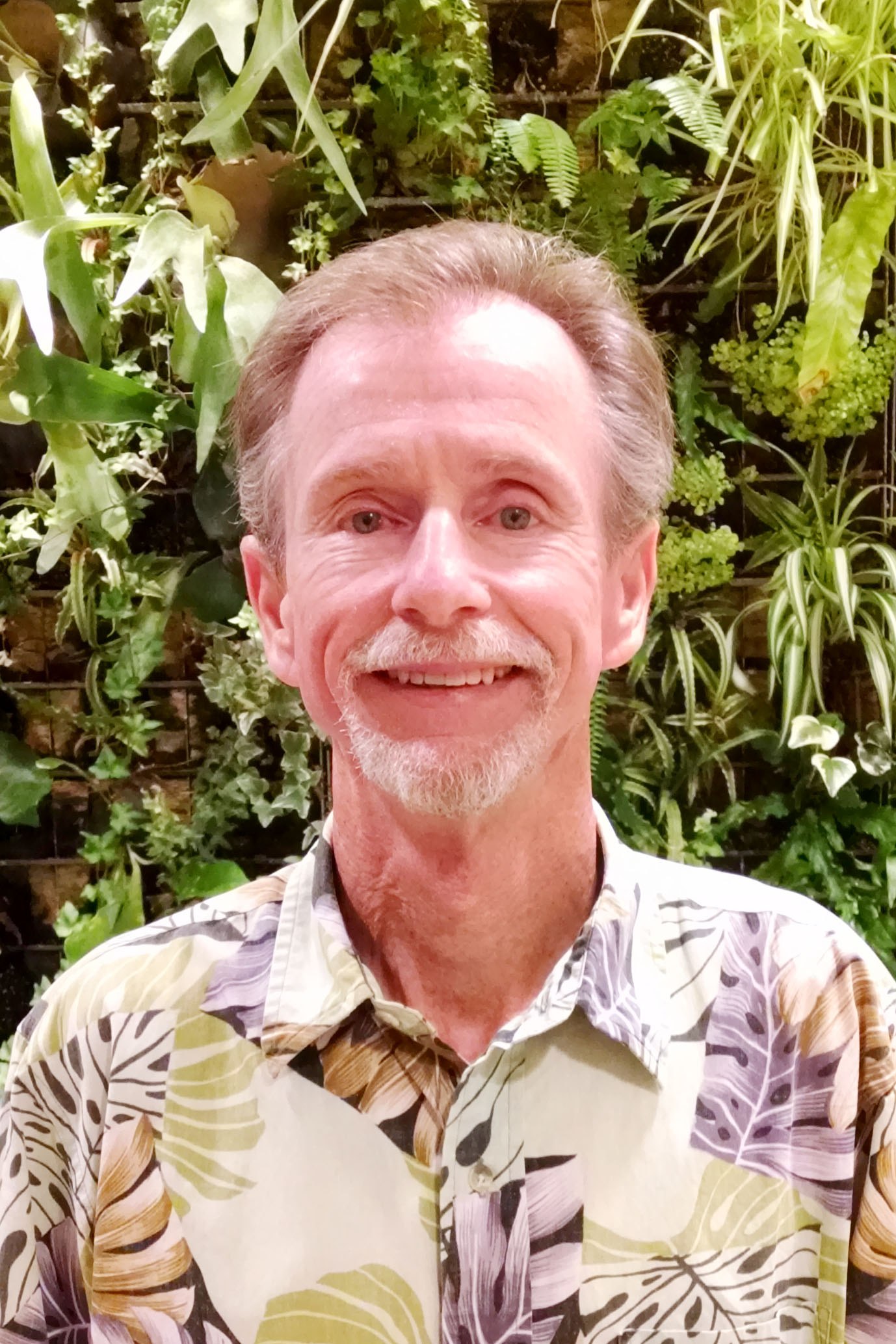 Steve Poulos headshot photo