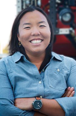 Anela Choy headshot photo
