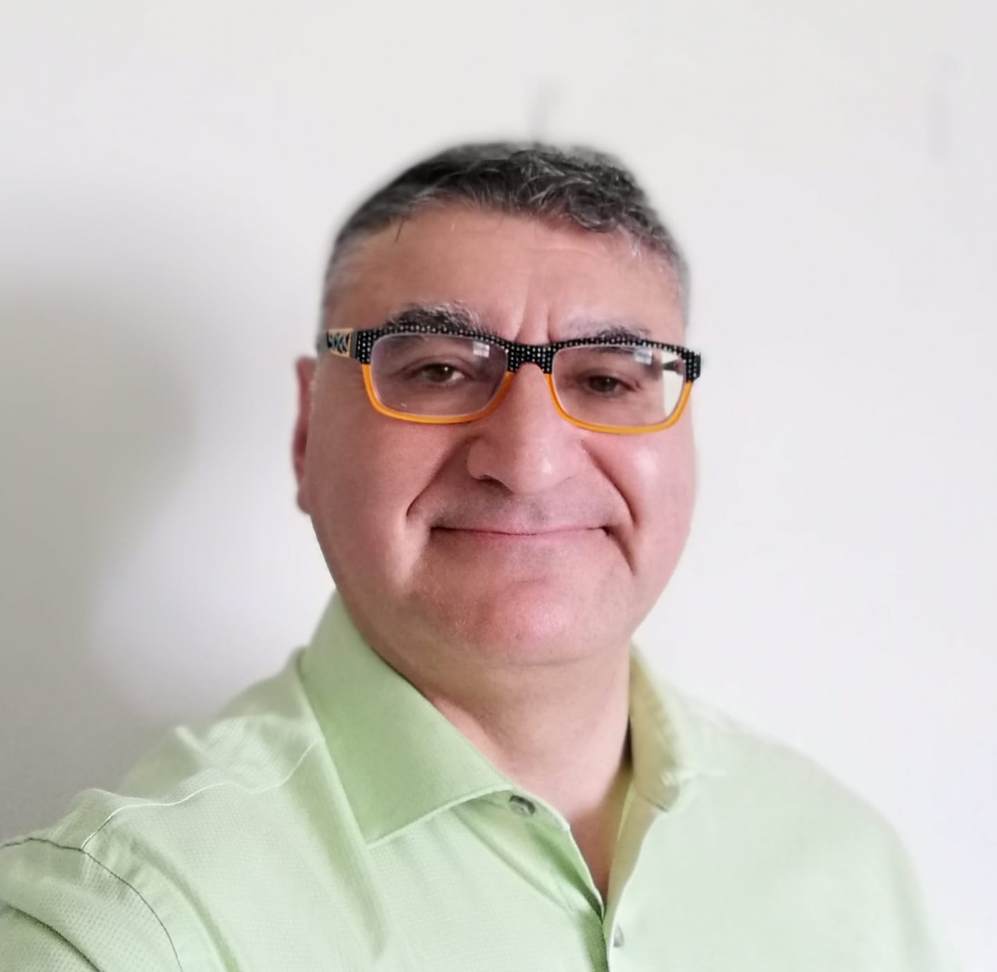 Americo Montiel San Martín headshot photo