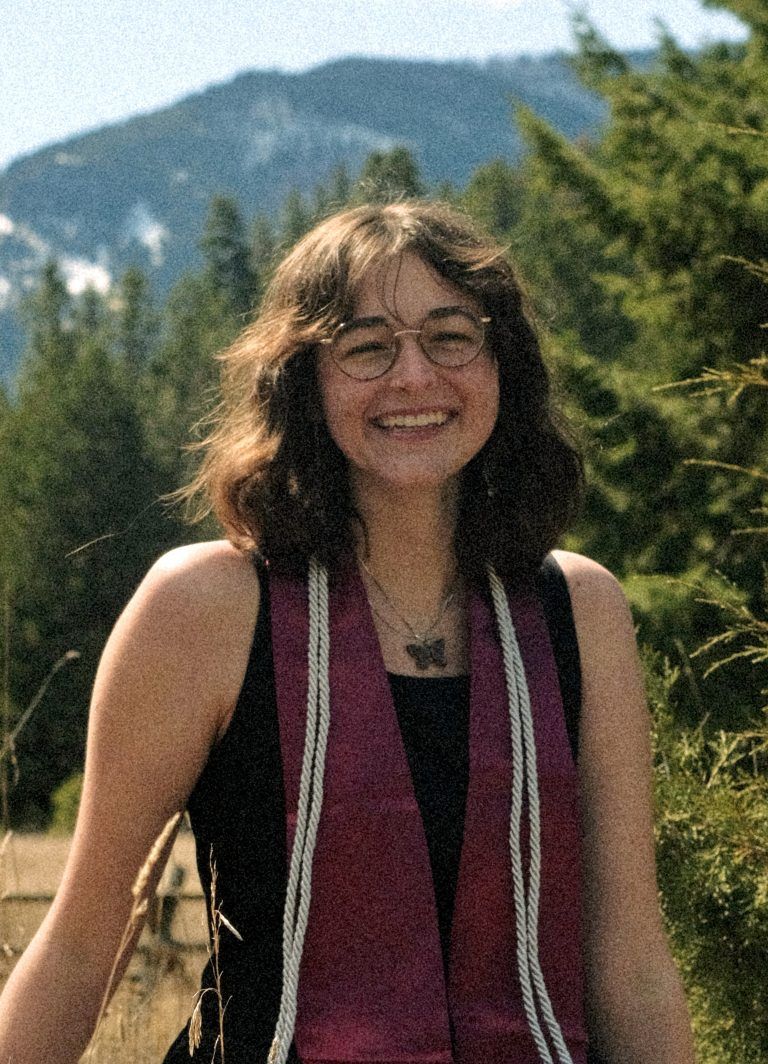 Katie Coates headshot photo