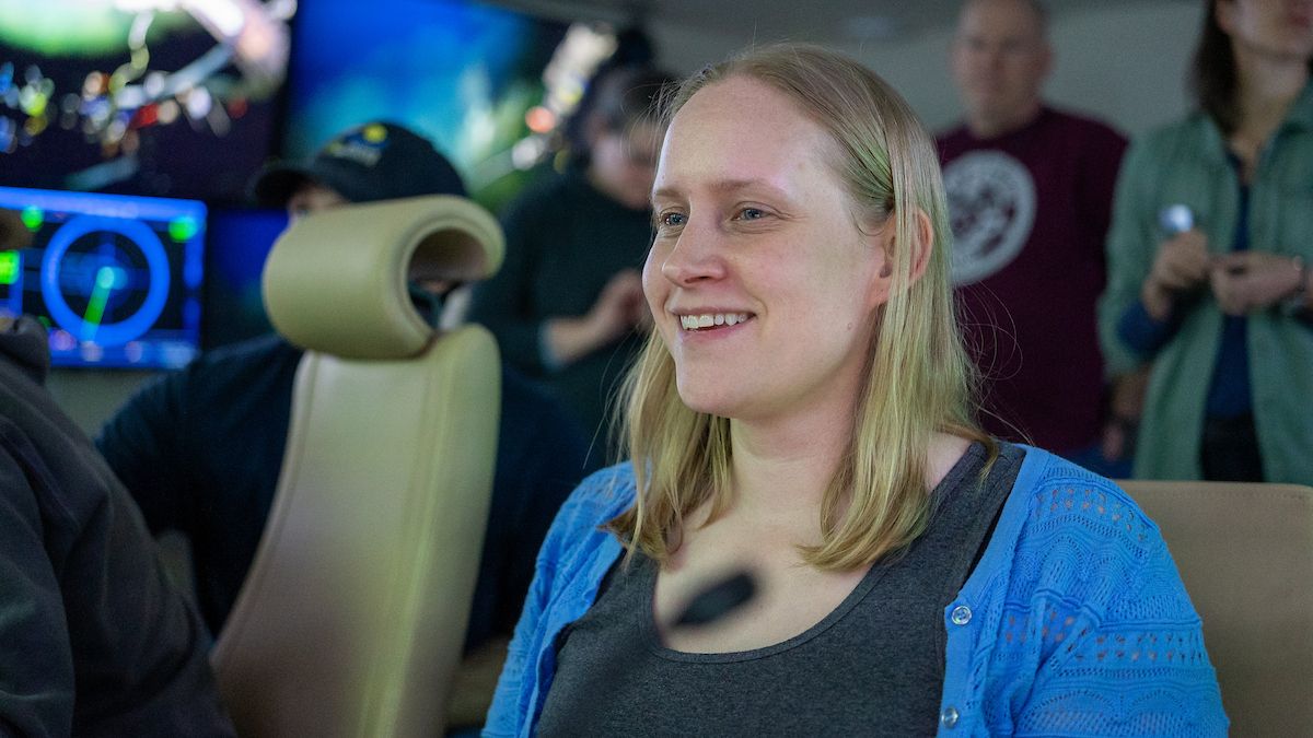 Melissa Anderson watches in the Mission Control room during SuBastian’s 495th dive