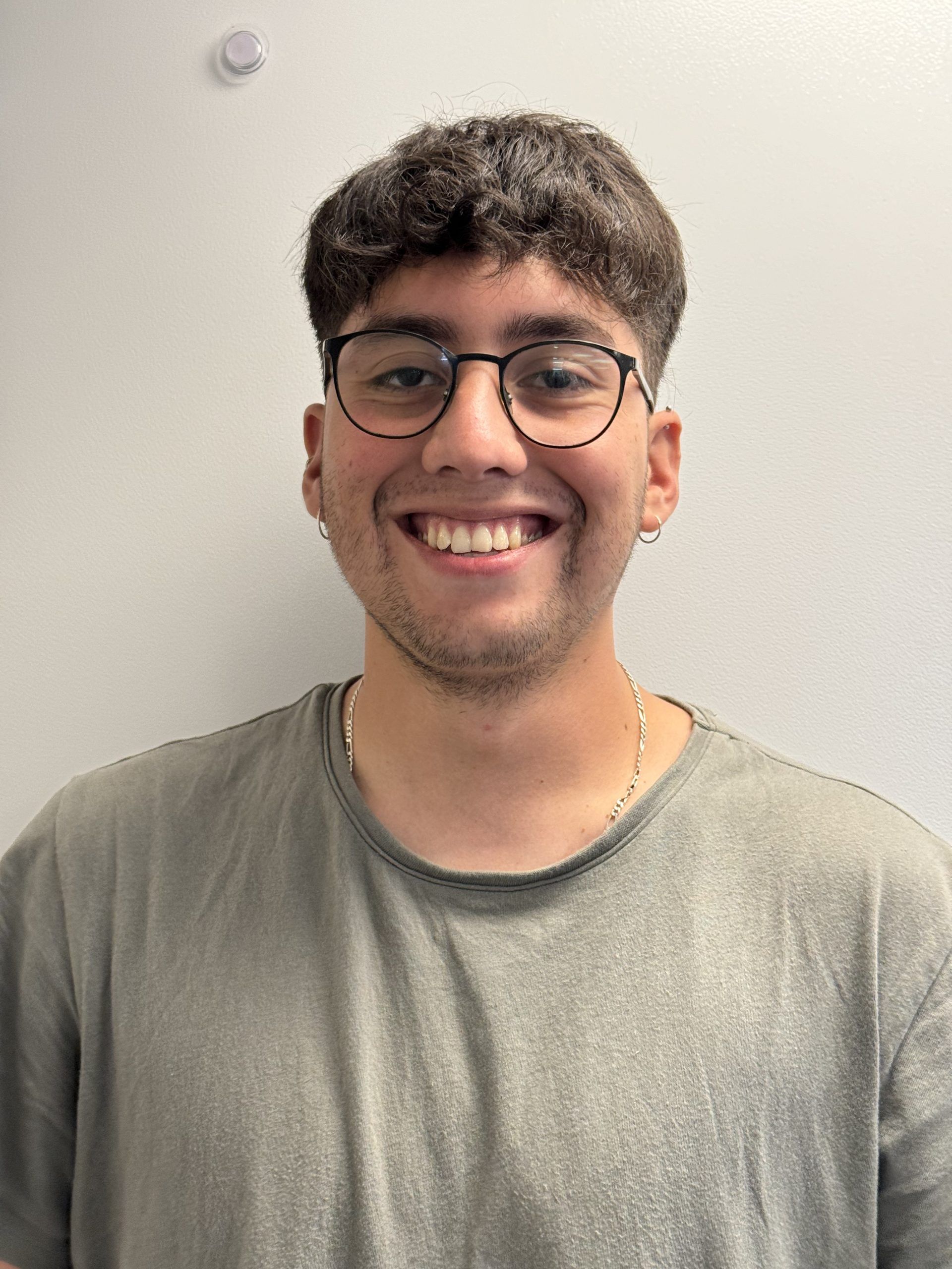 Yerko Castillo headshot photo