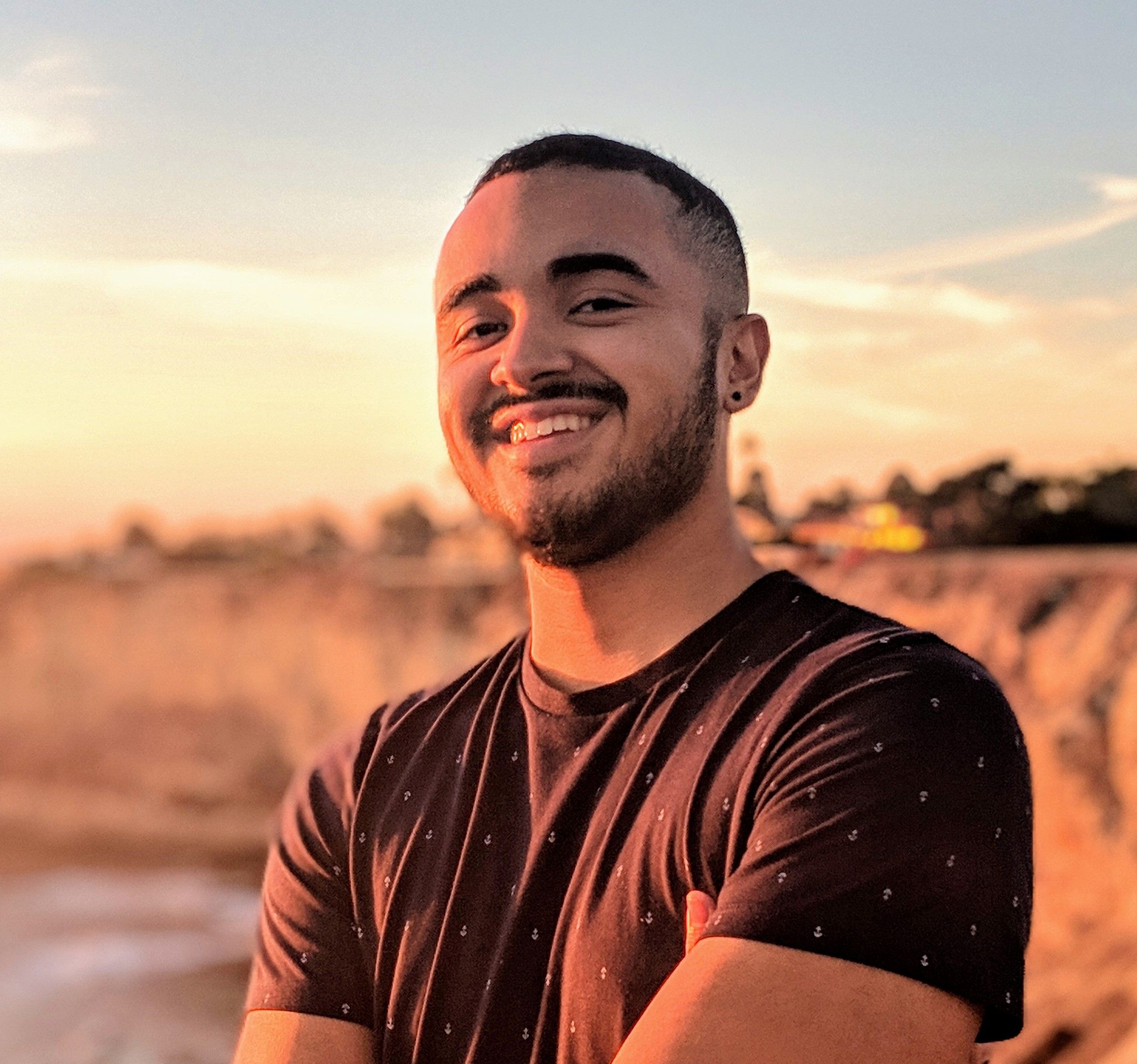 Sergio Parra headshot photo