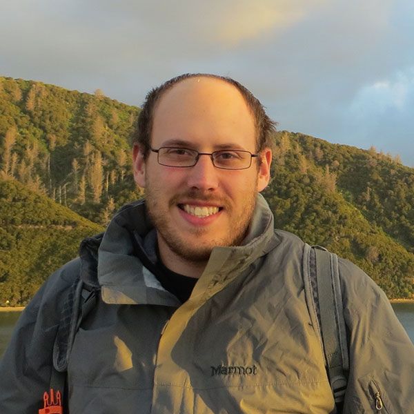 Eric Timmons headshot photo