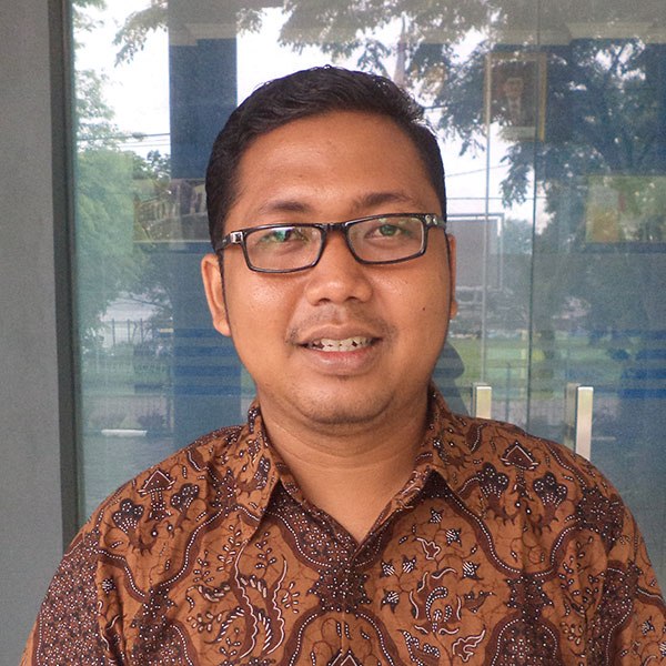 Wisnu Arya Gemilang headshot photo