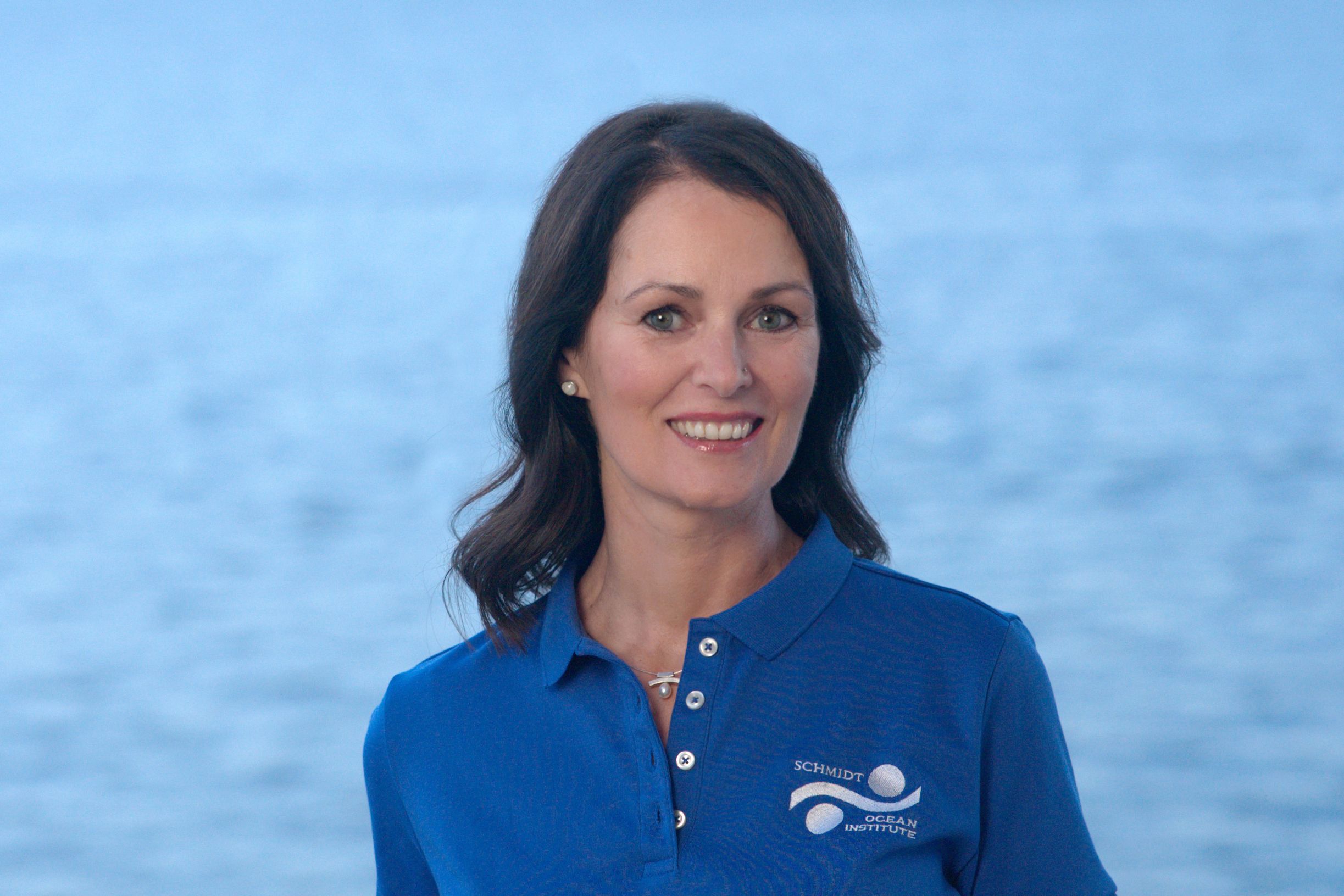Debra Cobain headshot photo