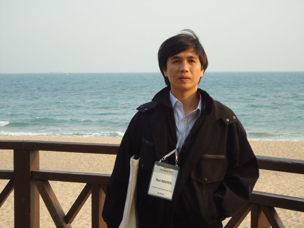 Thoi Chi Nguyen headshot photo