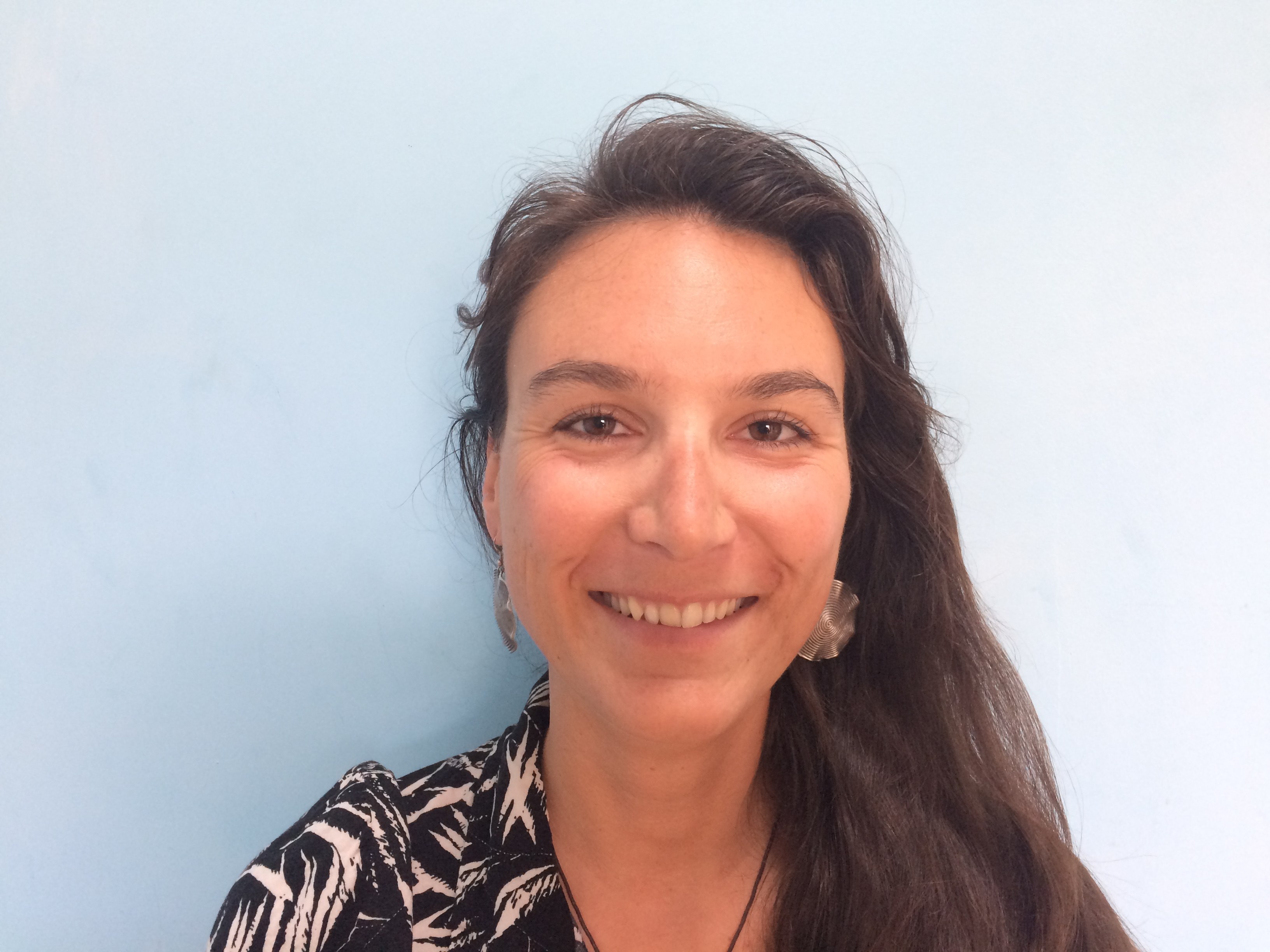 Miriam Brandt headshot photo