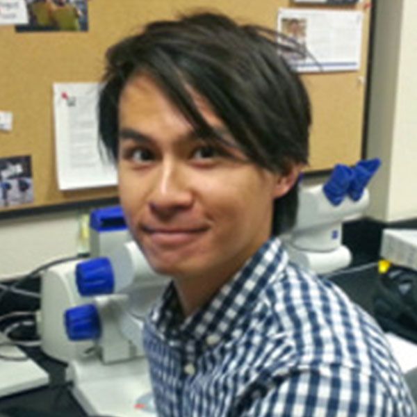 Jonathan Le headshot photo