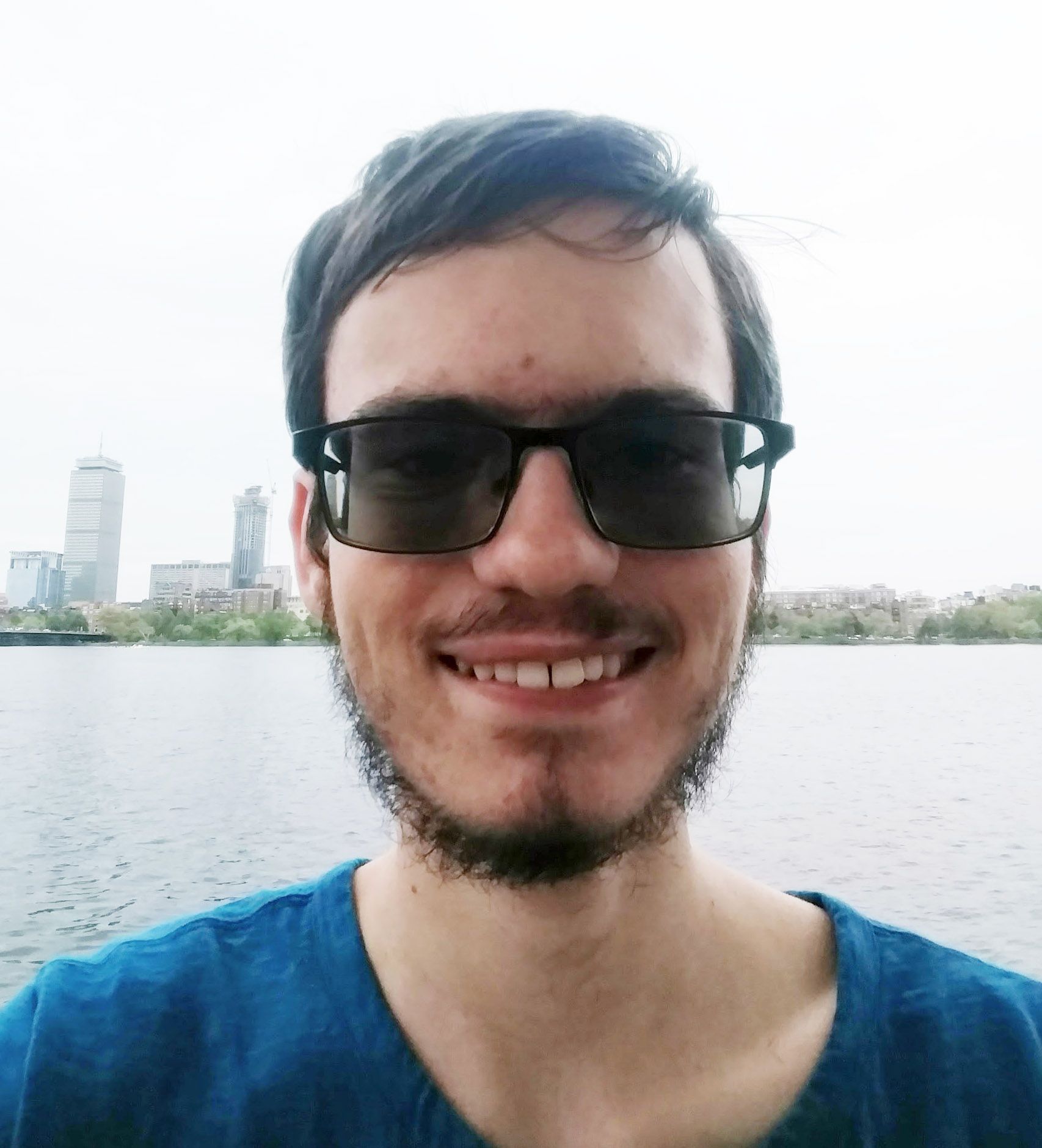 Jarek Kwiecinski headshot photo