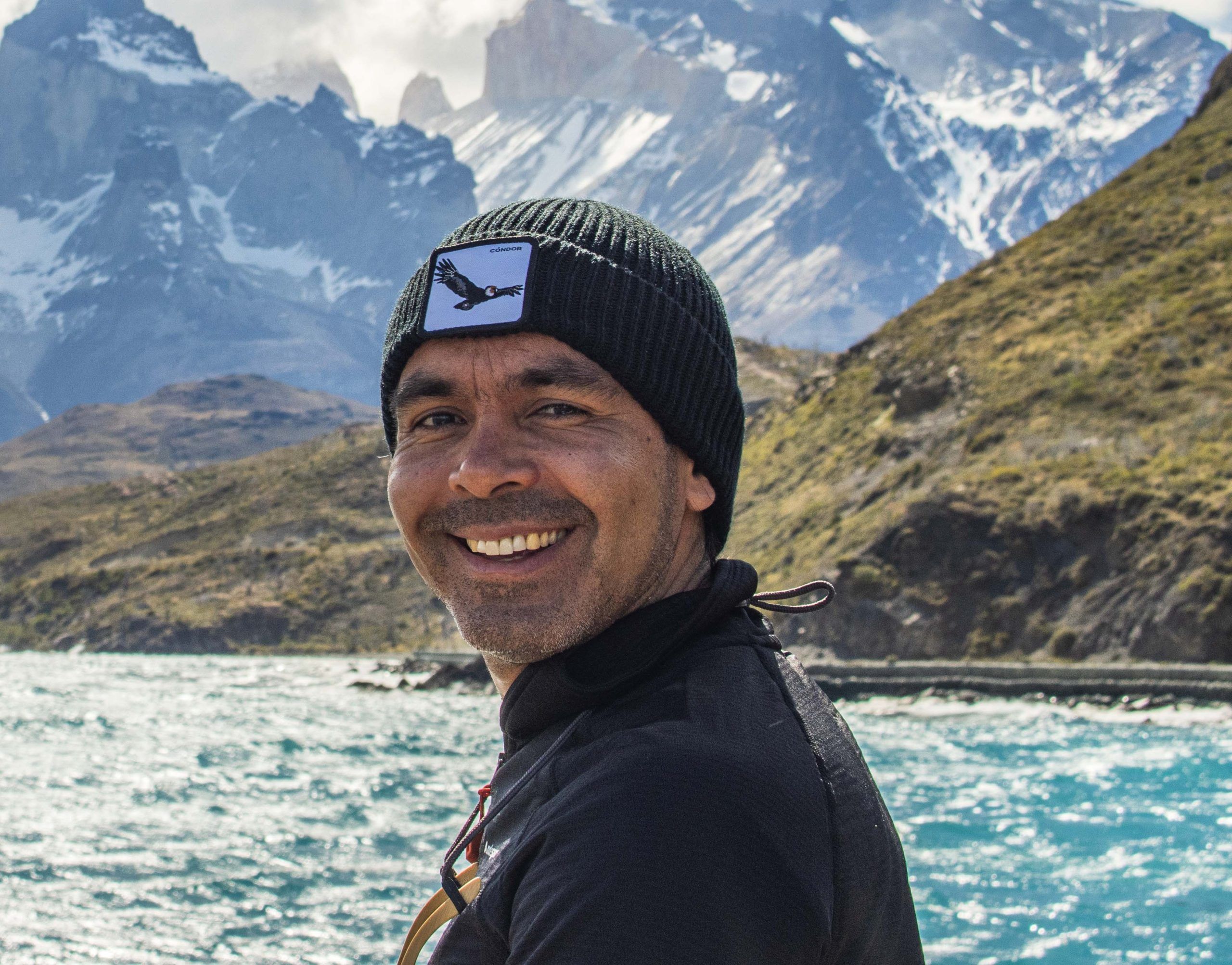 Javier Canete headshot photo