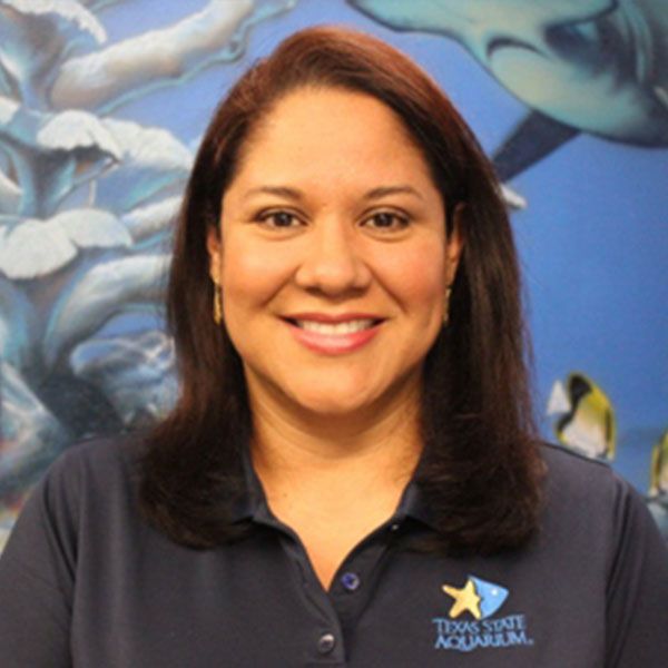 Suraida Nanez James headshot photo