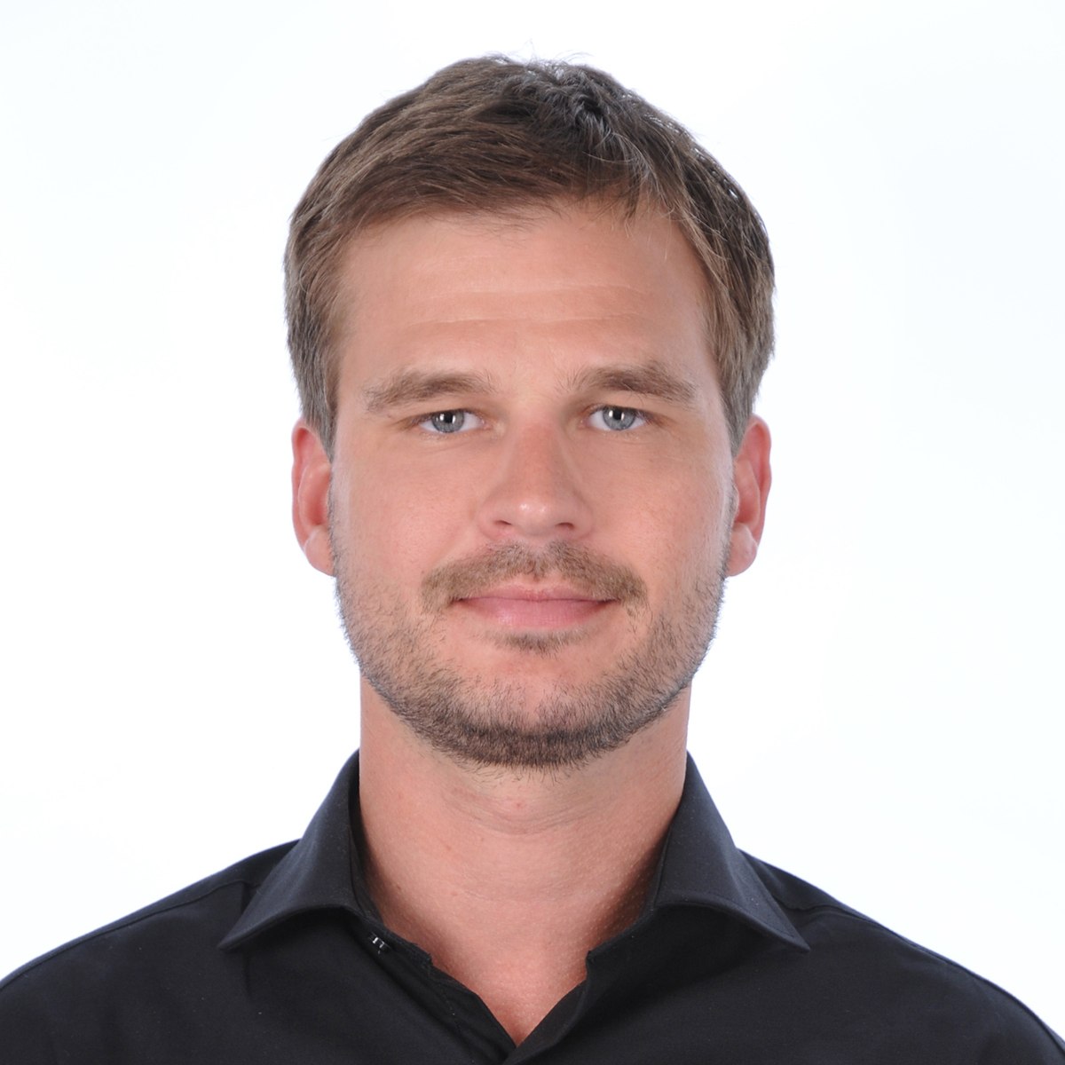 David Juszkiewicz headshot photo