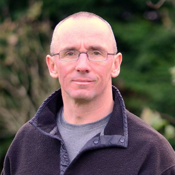 Stuart Piertney headshot photo