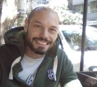 Javier Chazarreta headshot photo
