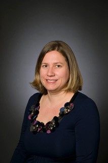 Anna Michel headshot photo