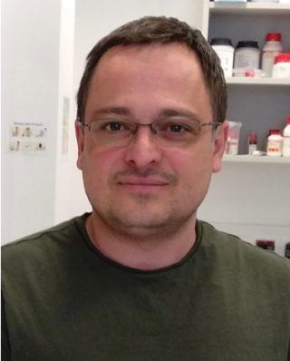 Robert Sutak headshot photo
