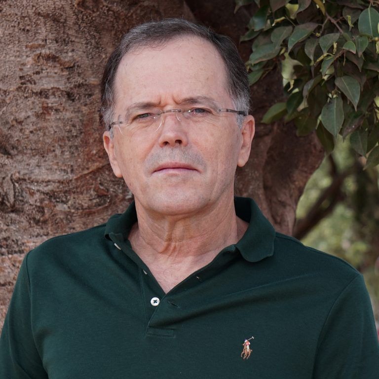 Luiz Antonio Pereira de Souza headshot photo