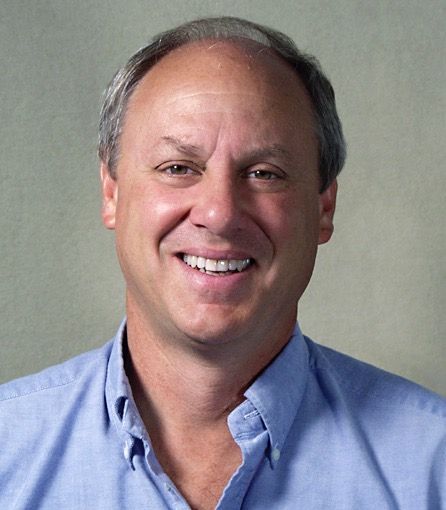 Robert Zierenberg headshot photo