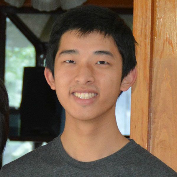 Caleb Hsu headshot photo