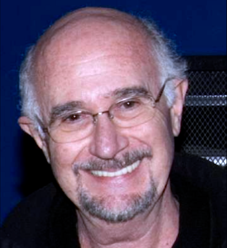 Pablo Penchaszadeh headshot photo