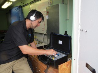 Marine technician James Cooper visited the lander during the water testing to receive special training on how to use the lander aboard R/V Falkor.