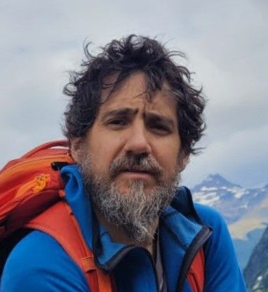 Ignacio Chiesa headshot photo