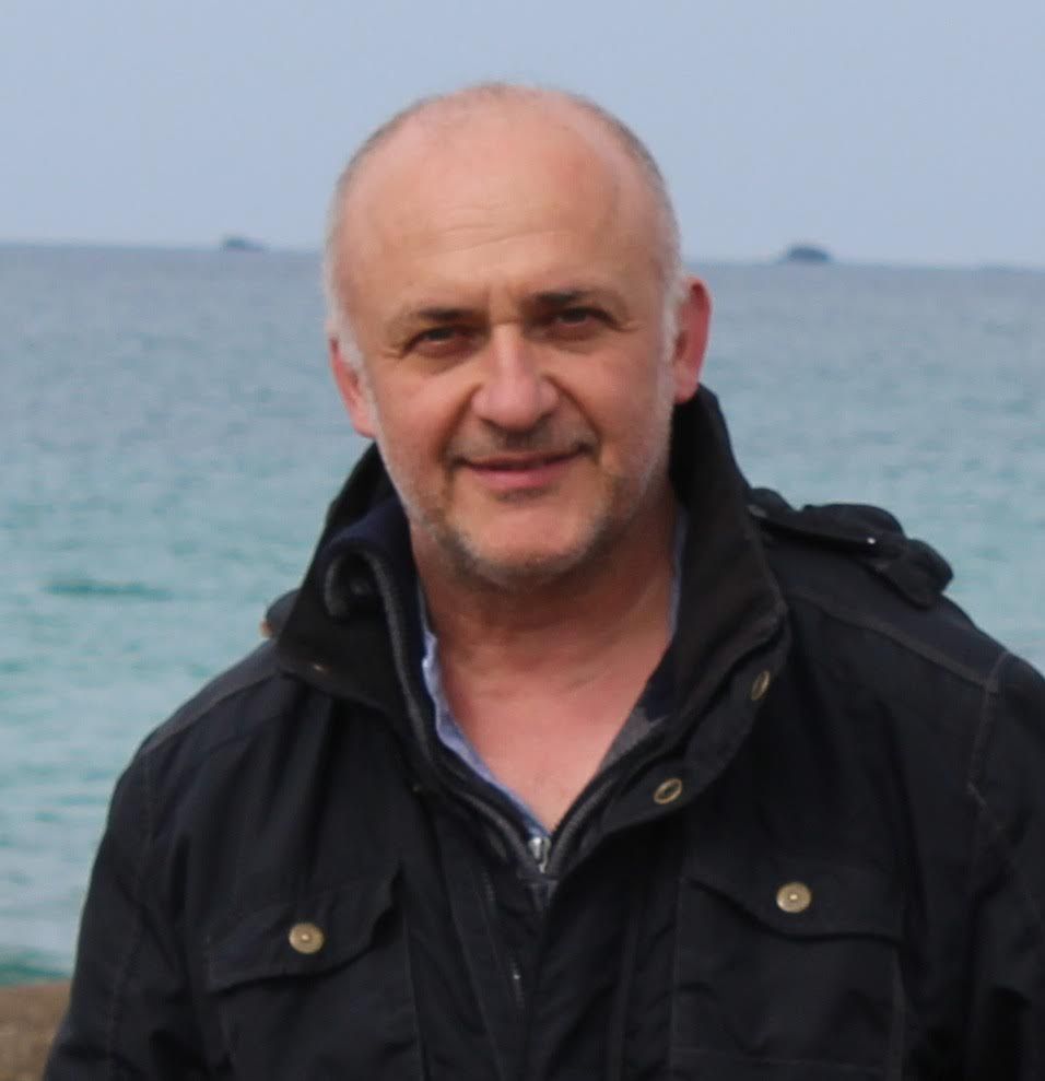 Bernard Dennielou headshot photo