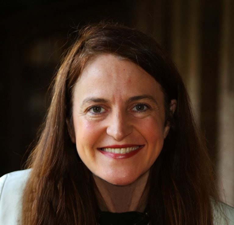 Juliana Giménez headshot photo