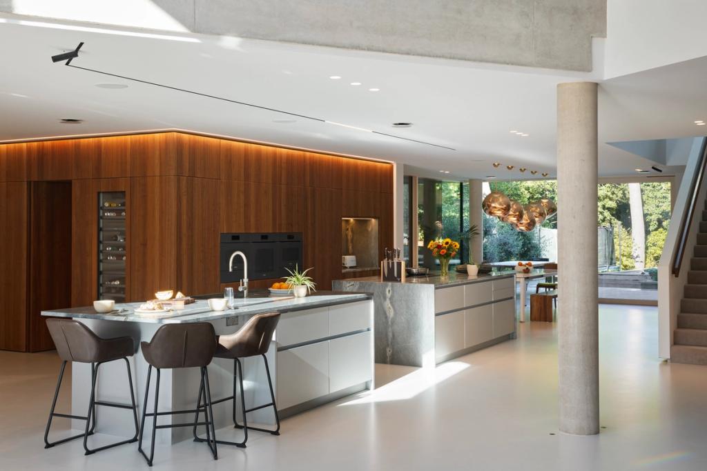 Reeded wood veneer and metallic island kitchen