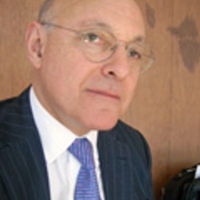 Audio Journal of Oncology in Advance – April 15th, 2007 – Bisphosphonates Recommended for Lung Cancer Bone Metastases