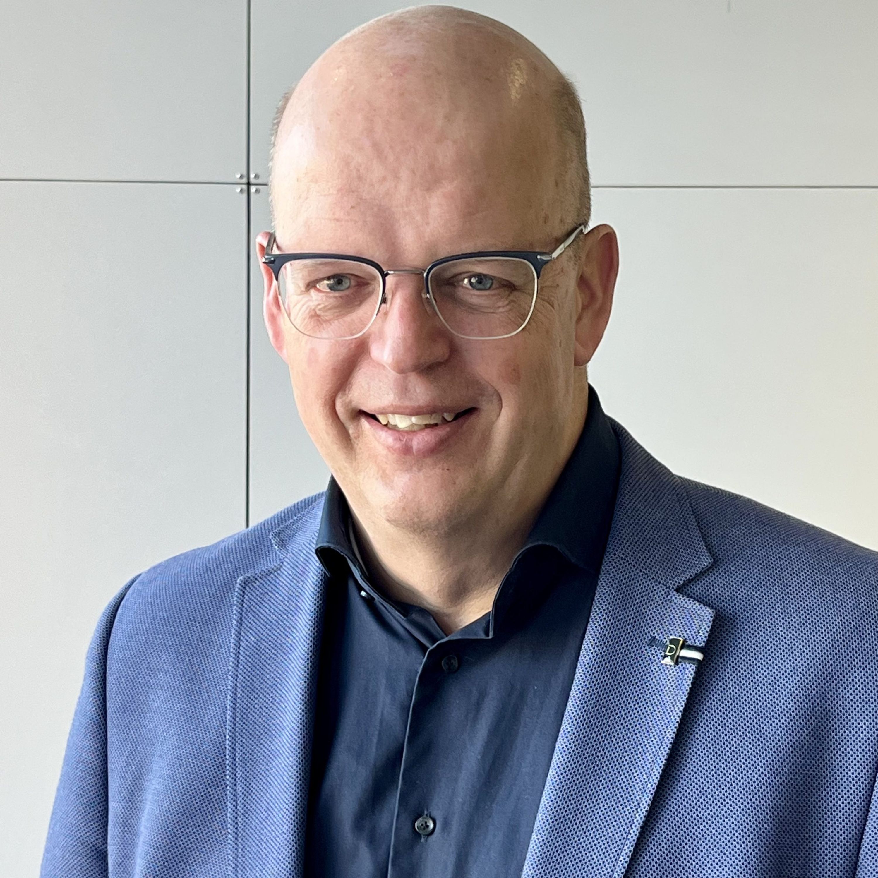 Jelle Wesseling MD PhD; 2026 EBCC:  ‘Lord’ Trial Finds Active Surveillance for Estrogen-Receptor-Positive, HER2- Negative, Grade 1–2 DCIS Just As Effective as Standard Therapy episode artwork