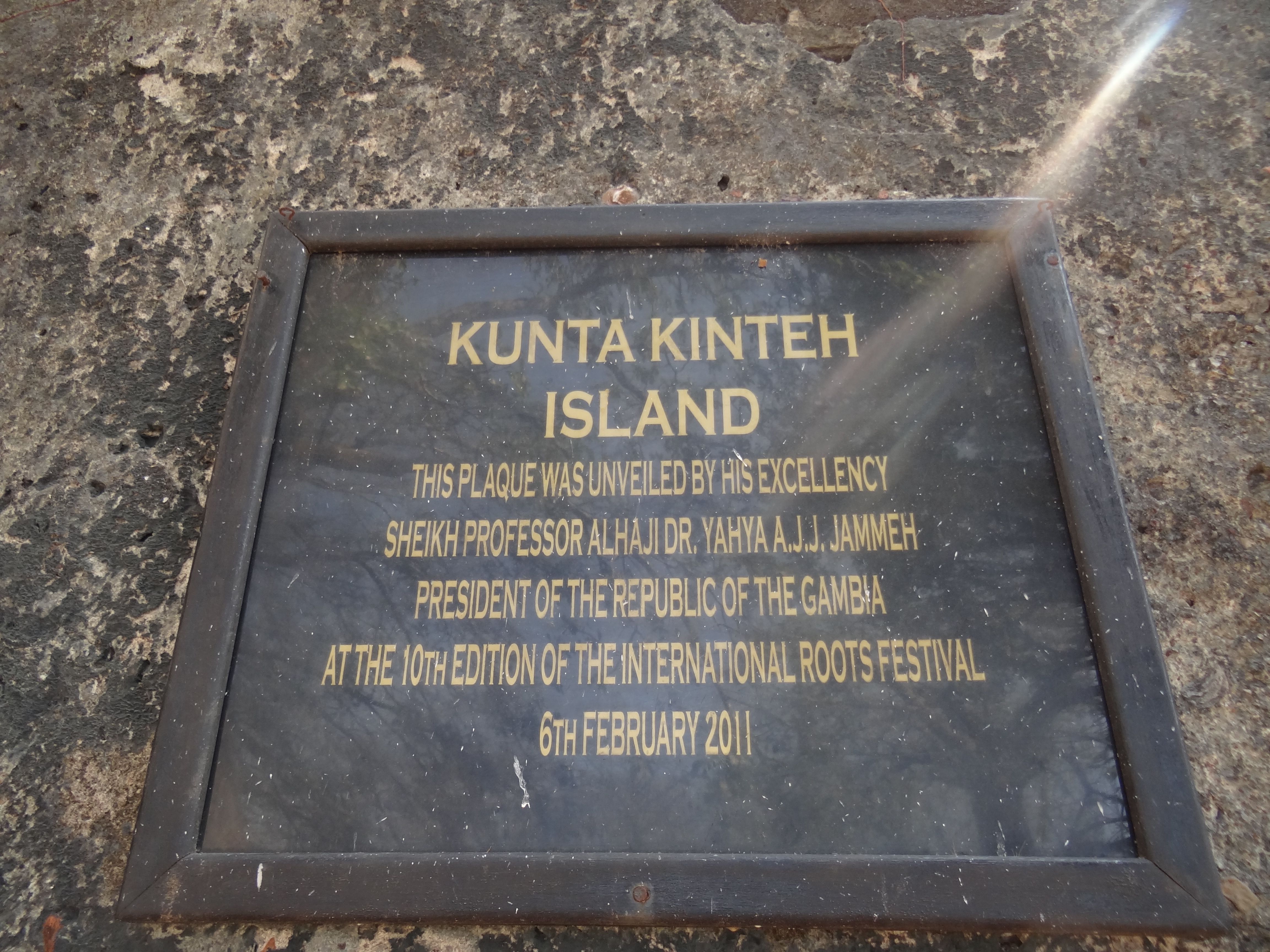 Bezoek gebracht aan Roots - Foto 14