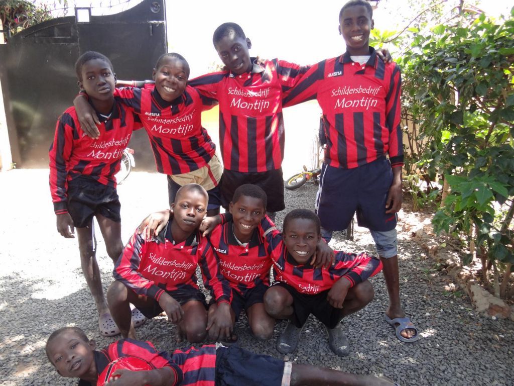 Voetbalkleding 2013 - Foto 4