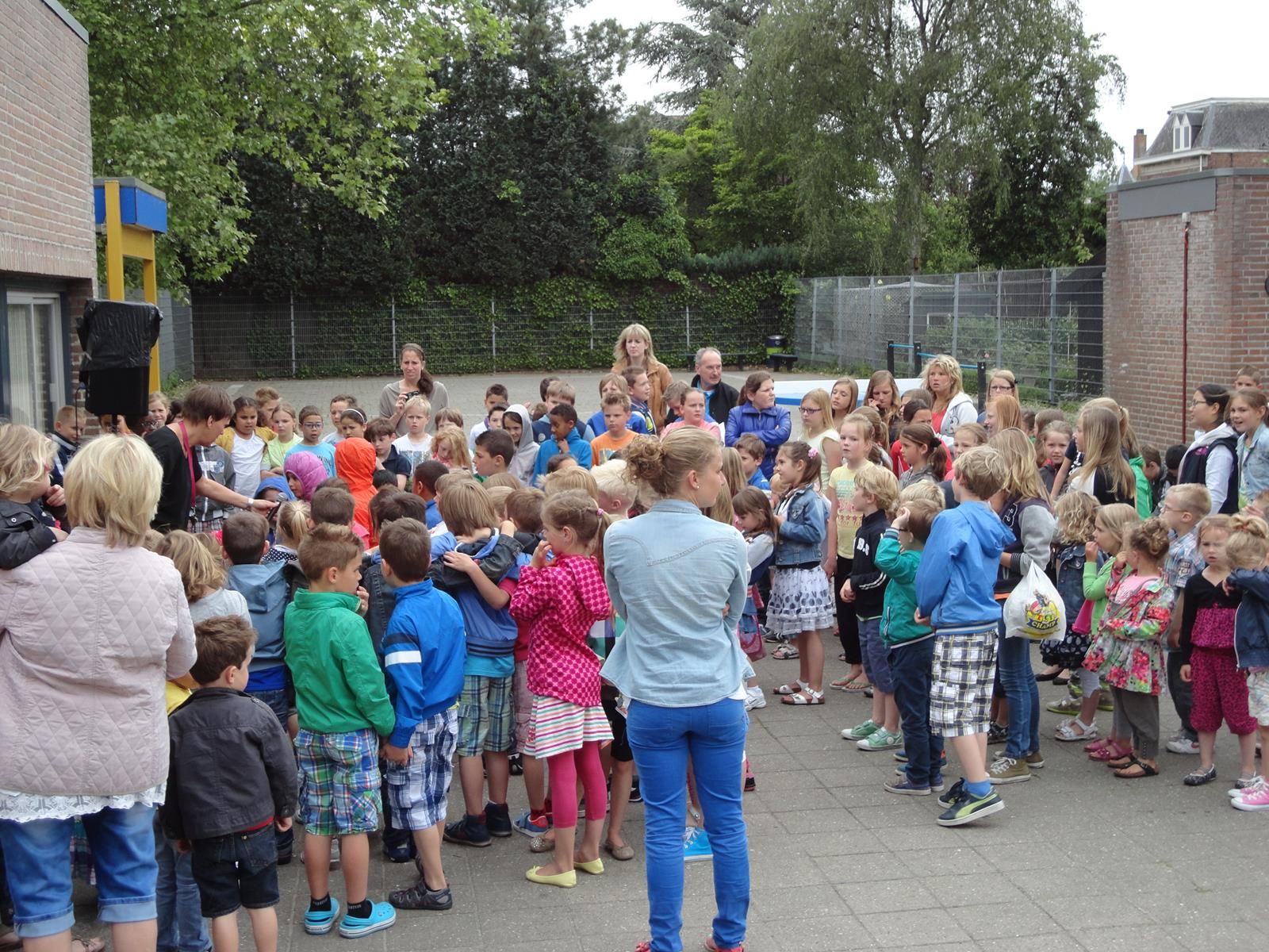 Uitreiking sponsorloop De Blokwei
