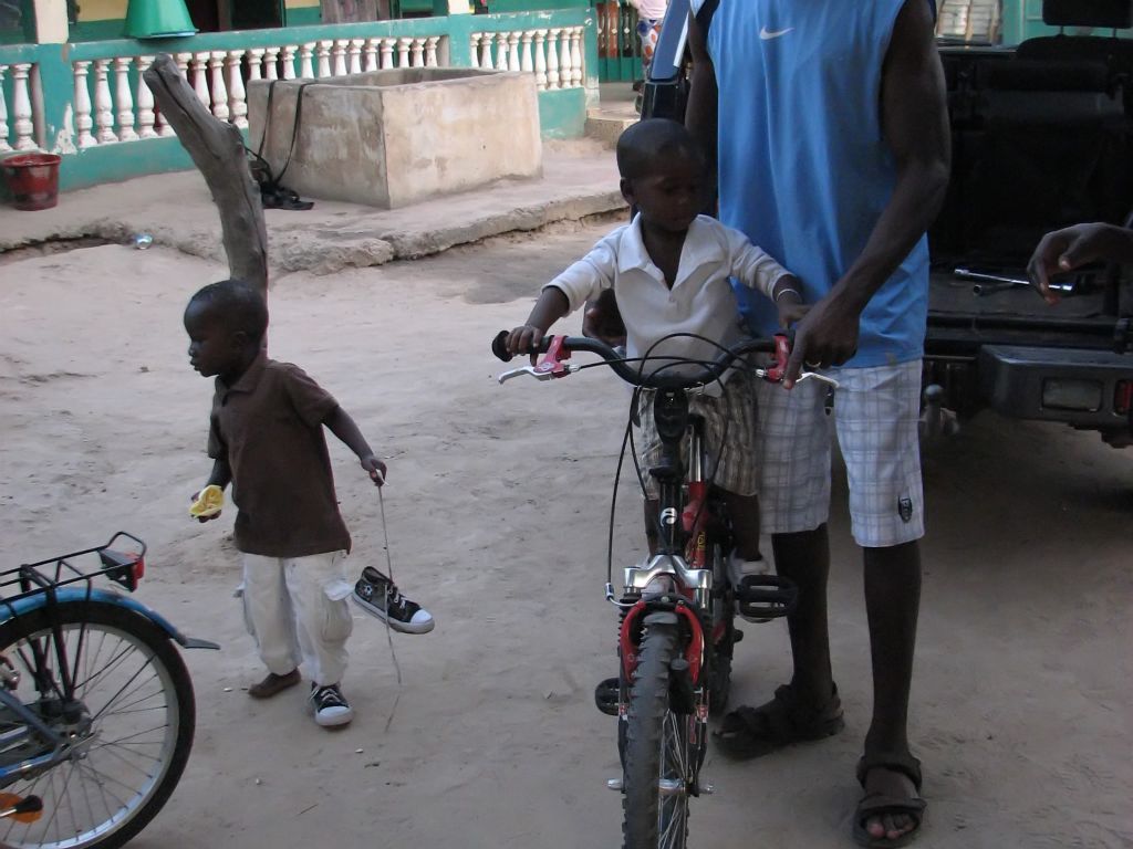 Gedoneerde fietsen - Foto 21