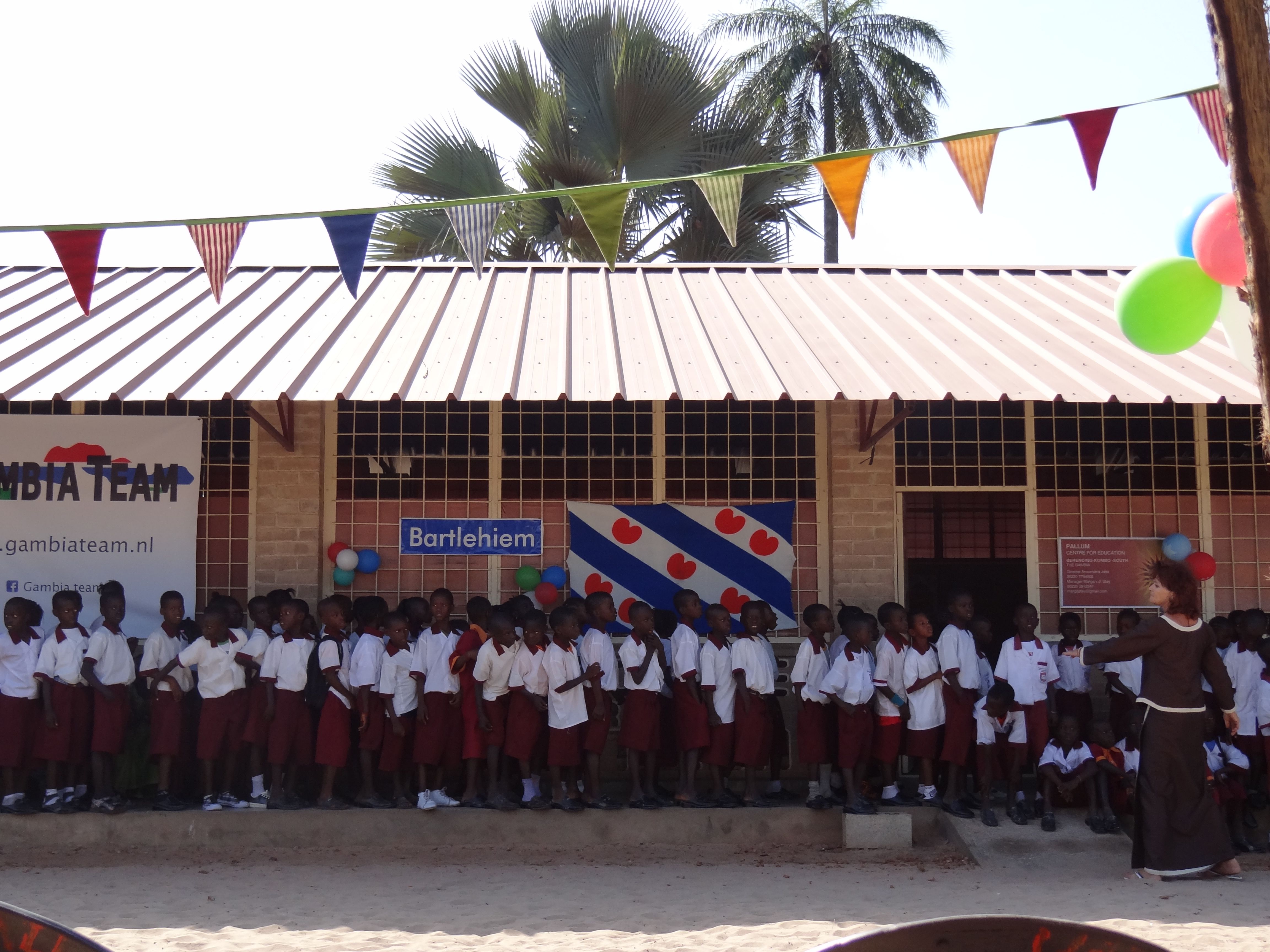 Opening nieuwe school Brending - Foto 17