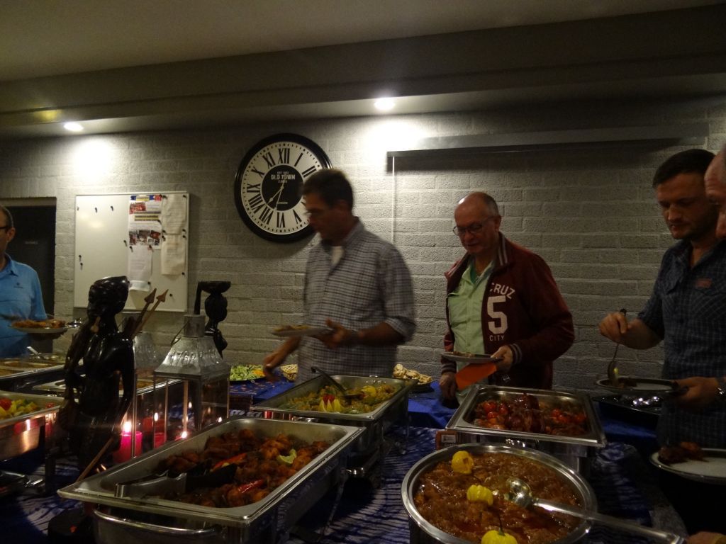 Gambiaanse avond - Foto 16