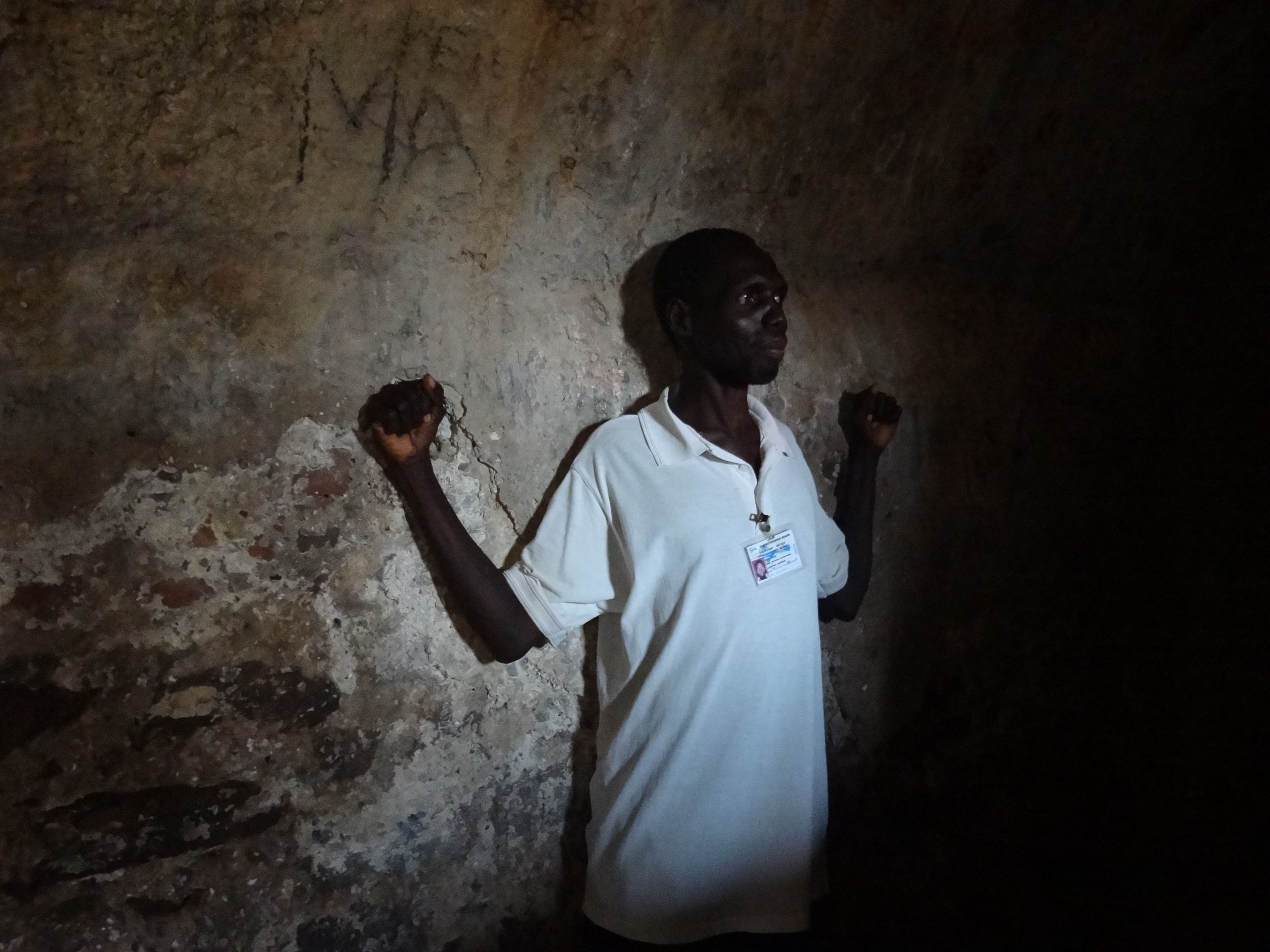 Bezoek gebracht aan Roots - Foto 15