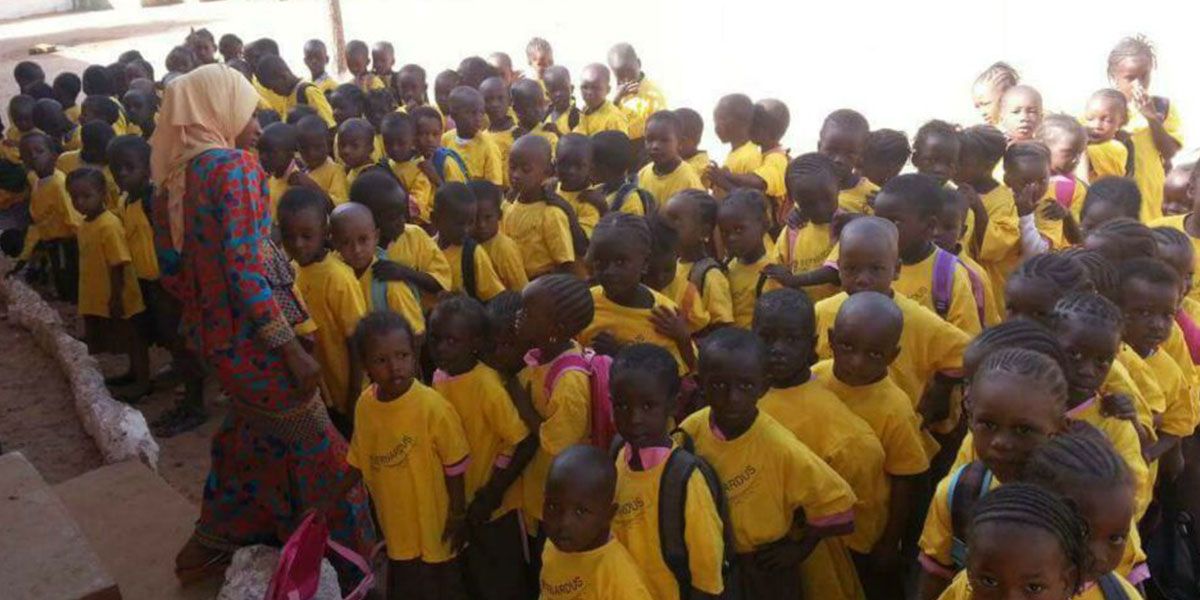 Tweede schoolgebouw van de Theo Broos Memorial Nursery and Primary School te Basse geopend