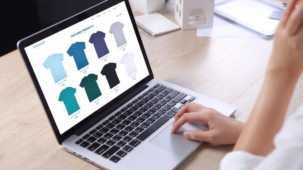 Quais critérios devem pesar para a escolha de uma plataforma de e-commerce?