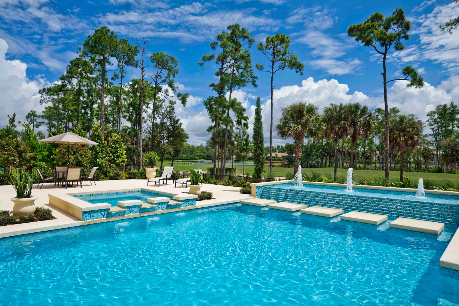Applications of Pipepoxy: Solution for Swimming Pools and Water Features
