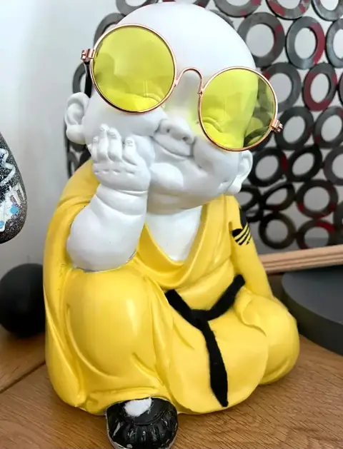 Buddha Bill by Mark Staples