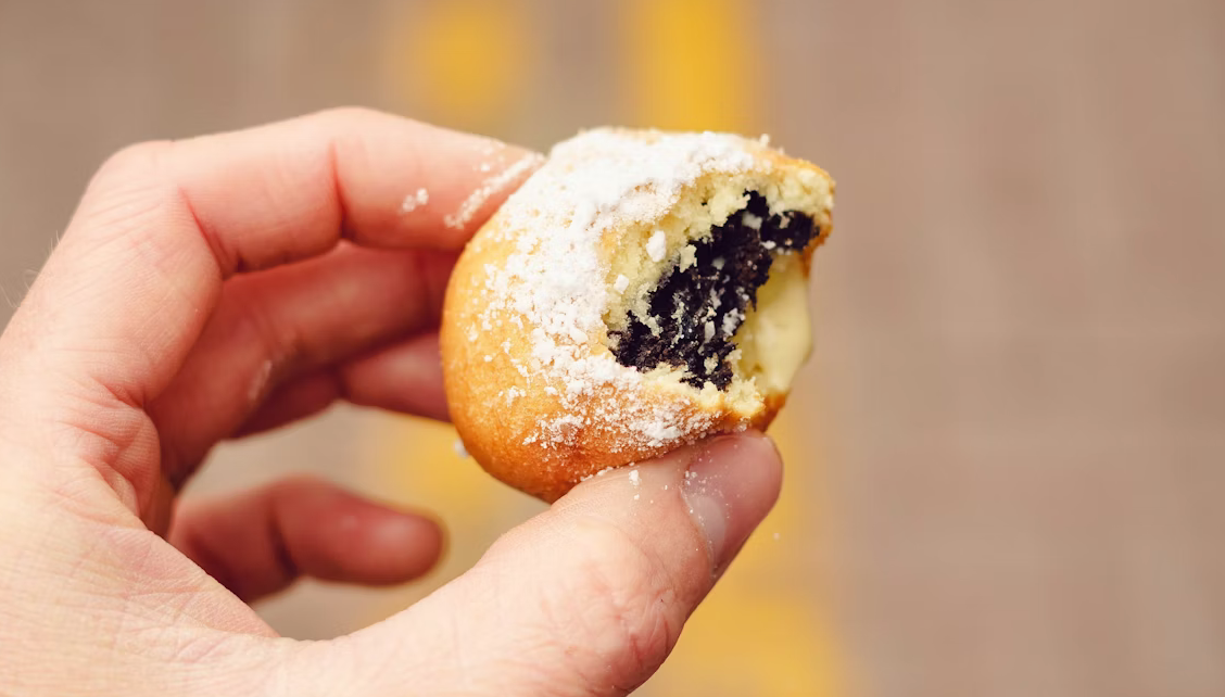 Vegan Fried Dough with Date–Fig Filling