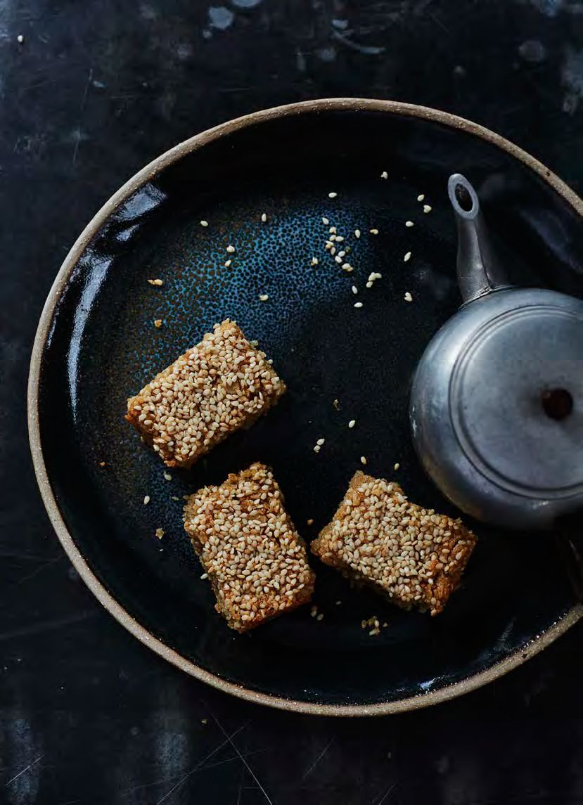 Tahini and olive oil oat bars (gluten free)