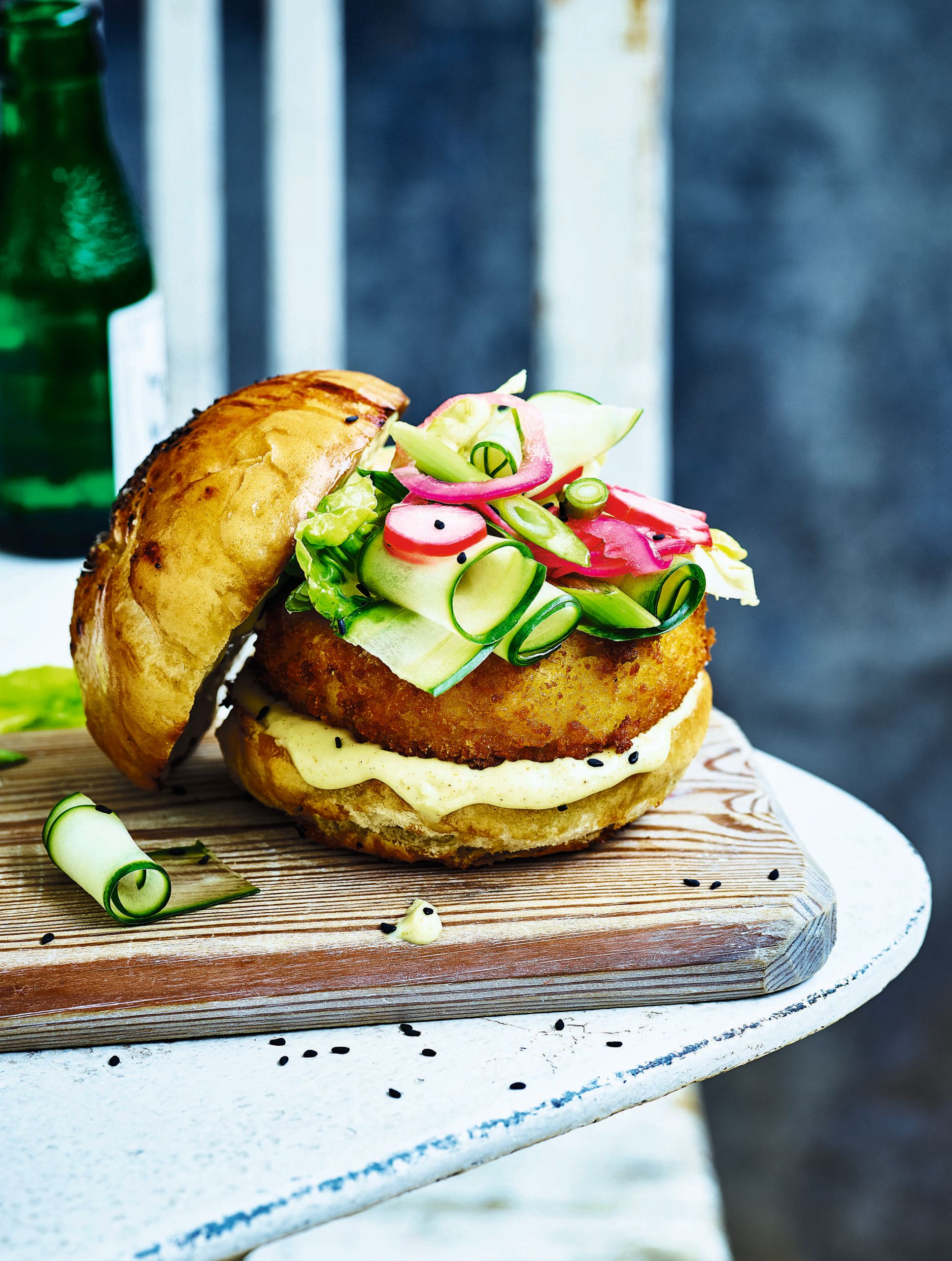 Tofu katsu burger