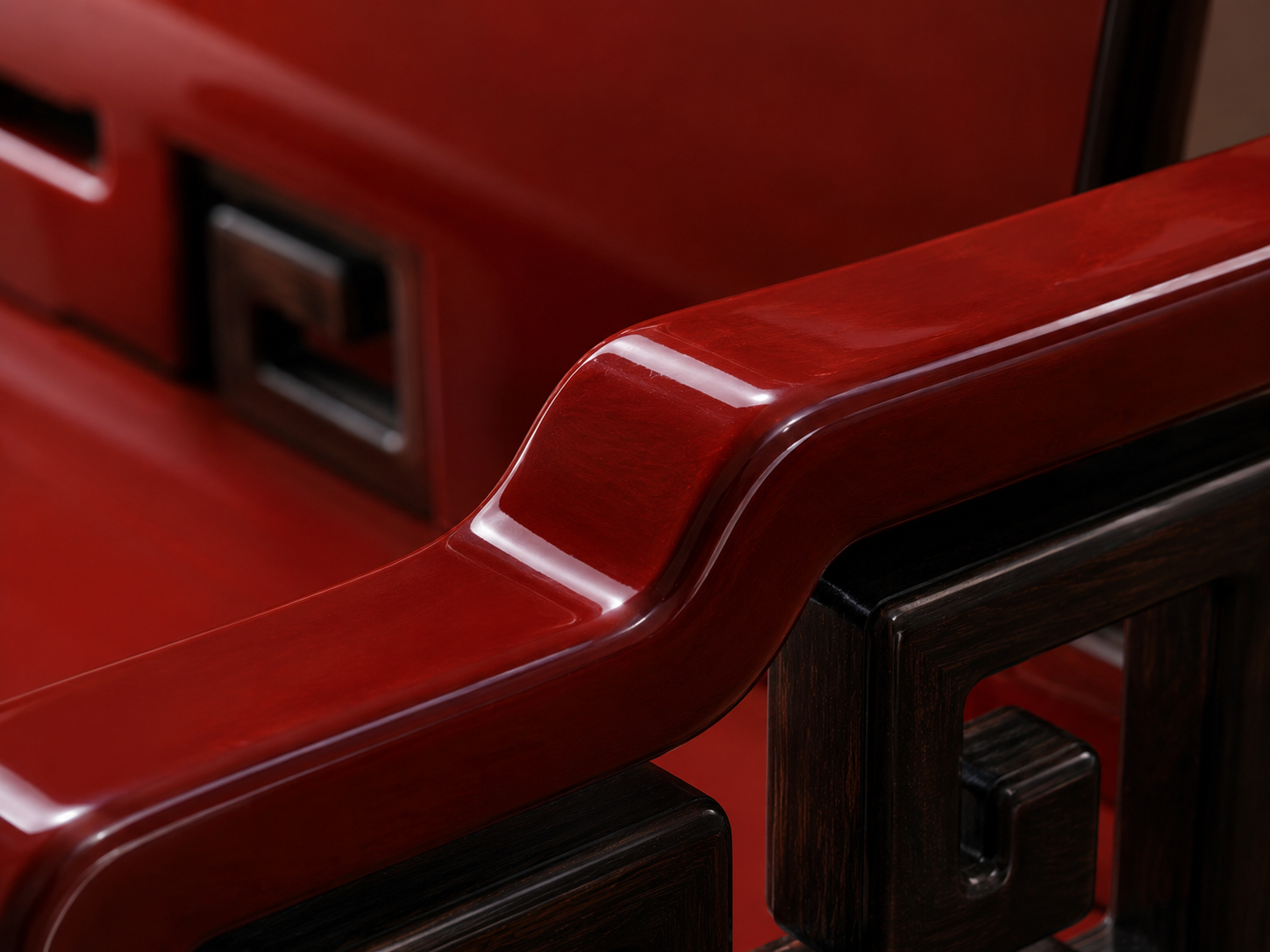 lacquer finish detail