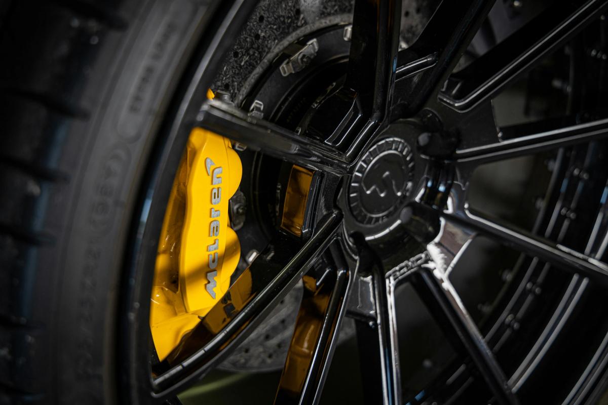 Throttle Mastery – Driving without Braking!